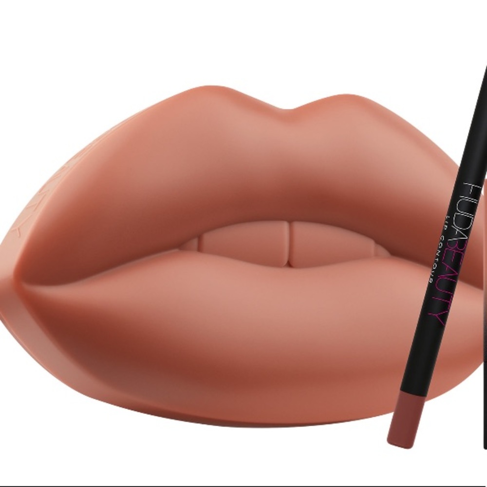 💋Huda Beauty Lip Case *** ONLY THE CASE ***